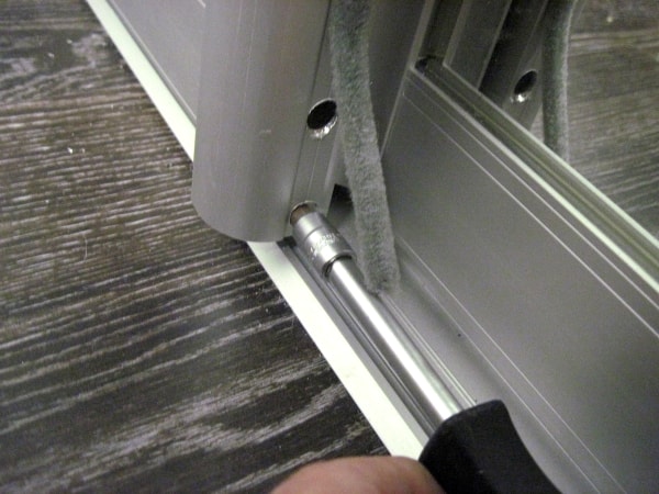 Сборка дверей для шкафа-купе - Как сделать мебель своими руками